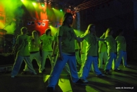 Występ Moniki Rapa, formacje tańca nowoczesnego z CK