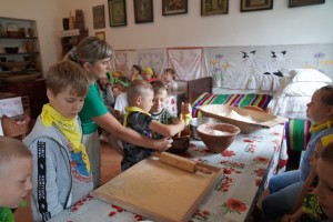 WAKACJE W MIEŚCIE- wycieczka Kraina Rumianku