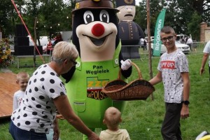  Plakat-kapele XXV Festiwal Kapel Ulicznych i Podwórkowych i Podwórkowych im. Adama  Świecy „Łęczna 2022”