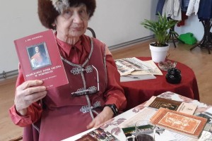 Spotkanie z panią Izabelą Korzeniowską z Chorągwi Zamku w Zawieprzycach Atanazego Miączyńskiego Herbu Suchekomnaty
