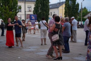 RETRO POTAŃCÓWKA POD CHMURKĄ