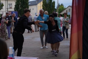 RETRO POTAŃCÓWKA POD CHMURKĄ