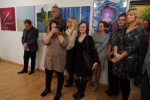 Wystawa zbiorowa twórczości Łęczyńskie Stowarzyszenie Twórców Kultury i Sztuki PLAMA