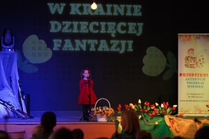 PRZEGLĄD POEZJI W KRAINIE DZIECIĘCEJ FANTAZJI