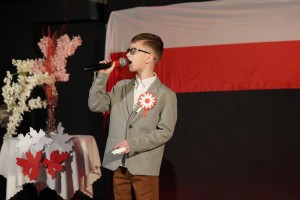  VII Gminny Konkurs Piosenki o tematyce patriotycznej  „… tu wszędzie Polska, tu – Ojczyzna!”