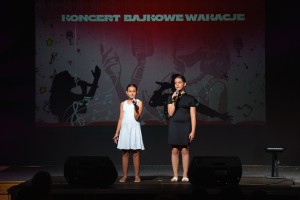 ZAKOŃCZENIE ROKU ARTYSTYCZNEGO DZIECI UCZĘSZCZAJĄCYCH NA ZAJĘCIA WOKALNE, FORTEPIANOWE ORAZ DZIKIEJ AKADEMII MUSICALU 