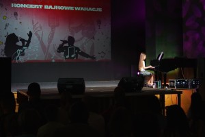 ZAKOŃCZENIE ROKU ARTYSTYCZNEGO DZIECI UCZĘSZCZAJĄCYCH NA ZAJĘCIA WOKALNE, FORTEPIANOWE ORAZ DZIKIEJ AKADEMII MUSICALU 
