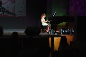 ZAKOŃCZENIE ROKU ARTYSTYCZNEGO DZIECI UCZĘSZCZAJĄCYCH NA ZAJĘCIA WOKALNE, FORTEPIANOWE ORAZ DZIKIEJ AKADEMII MUSICALU 